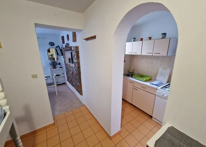 By Interhome Case de vacanță Opatija